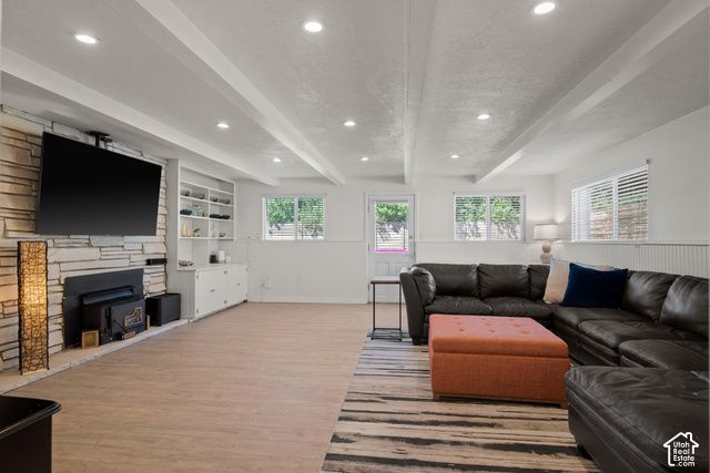 4284 S VALLEJO DR, Holladay, UT 84117
