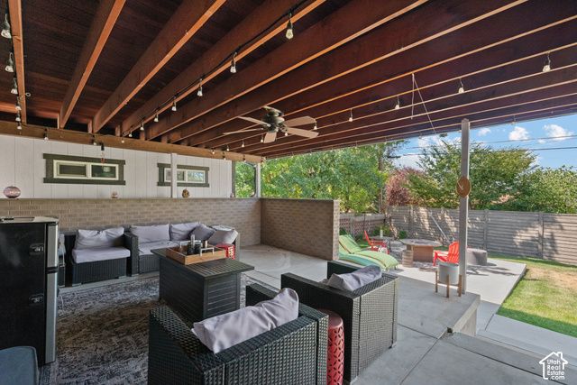 4284 S VALLEJO DR, Holladay, UT 84117