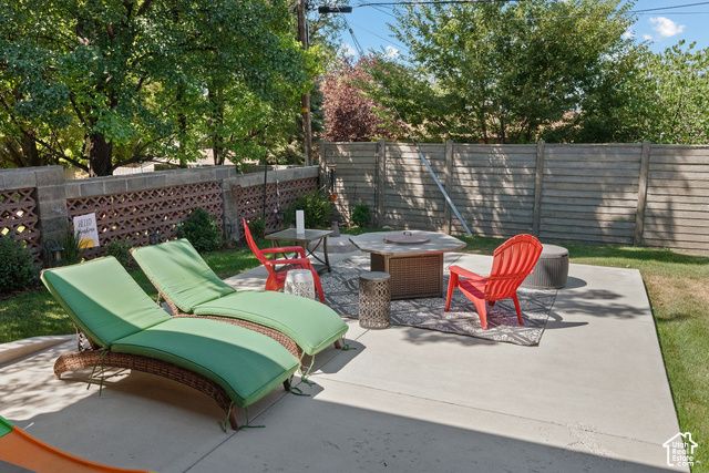 4284 S VALLEJO DR, Holladay, UT 84117