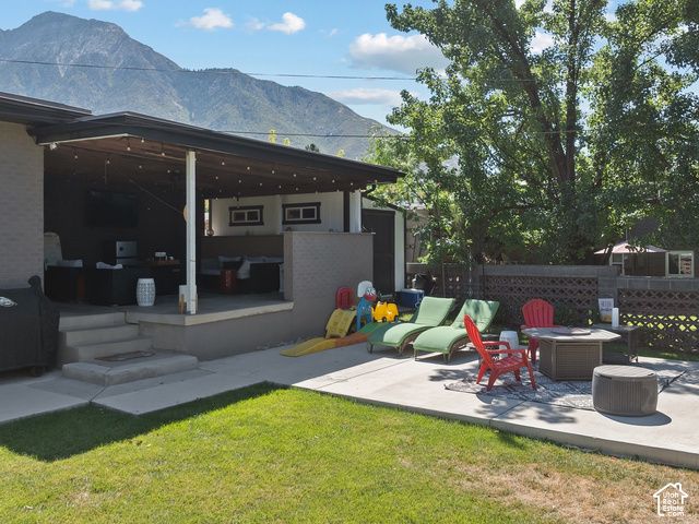 4284 S VALLEJO DR, Holladay, UT 84117