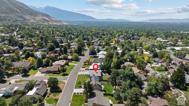 4284 S VALLEJO DR, Holladay, UT 84117