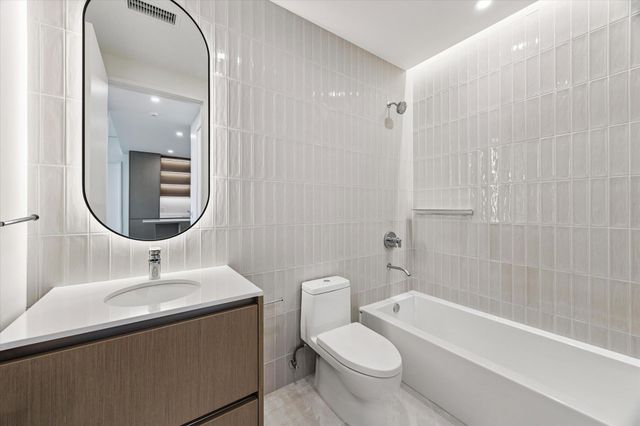 610 Davis ST 4305, Austin, TX 78701