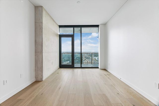 610 Davis ST 4305, Austin, TX 78701