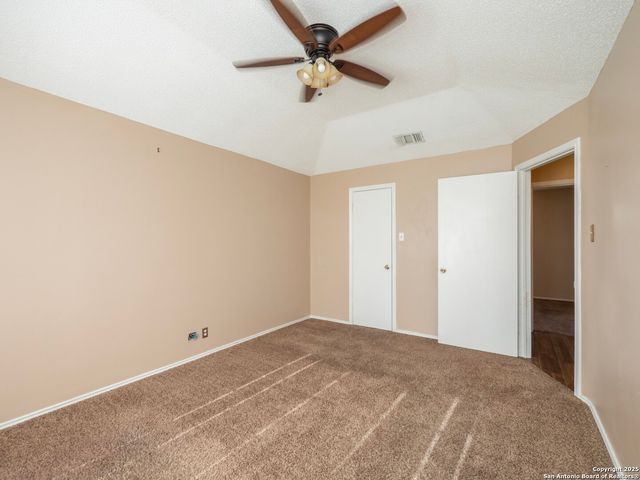 7903 Forest Cabin, Live Oak, TX 78233