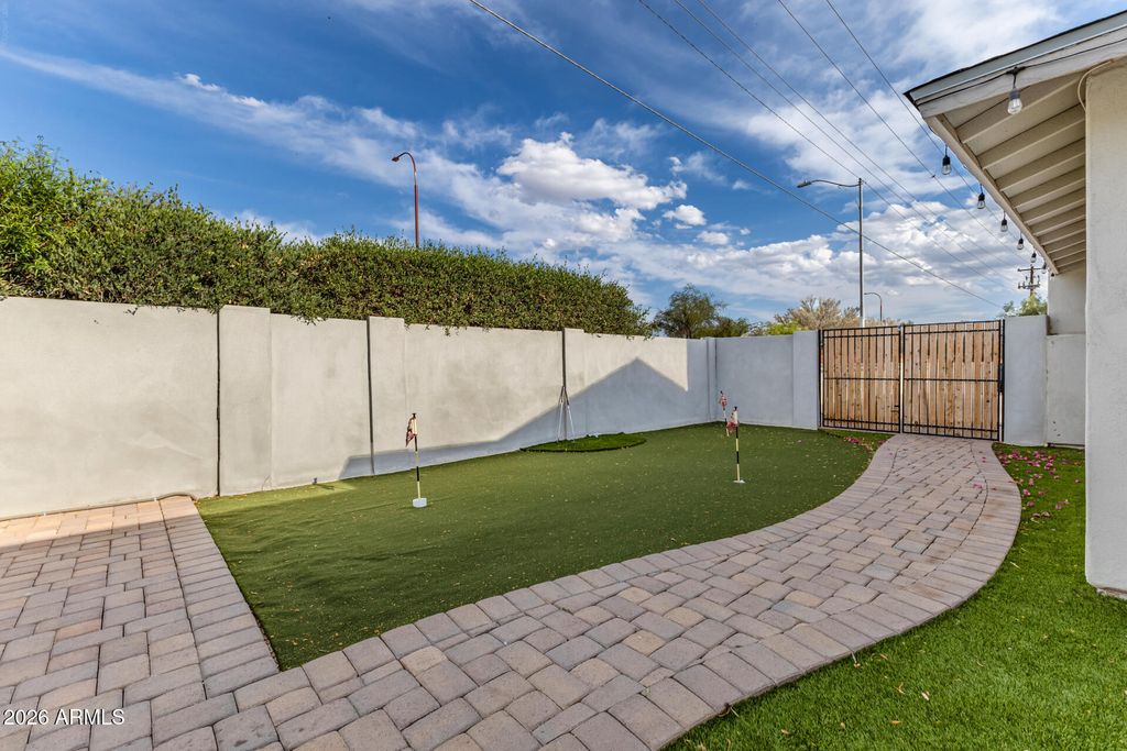 8756 E VALLEY VISTA Drive, Scottsdale, AZ 85250 — photo 4