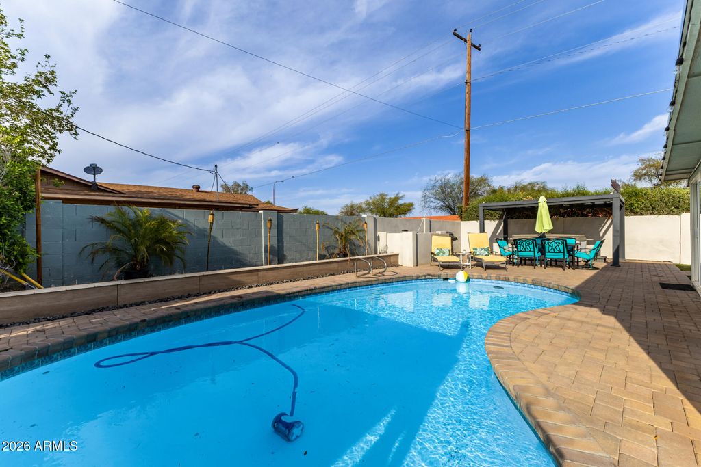 8756 E VALLEY VISTA Drive, Scottsdale, AZ 85250 — photo 5