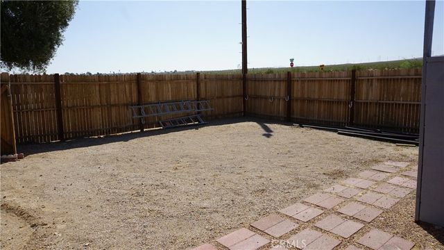 28280 Cochise Avenue, Barstow, CA 92311