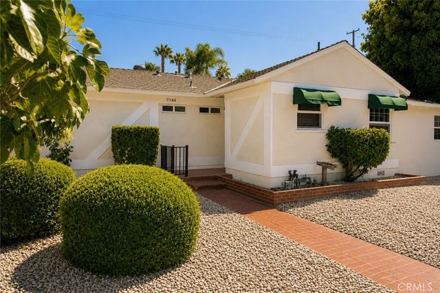 17144 Burton Street, Lake Balboa, CA 91406