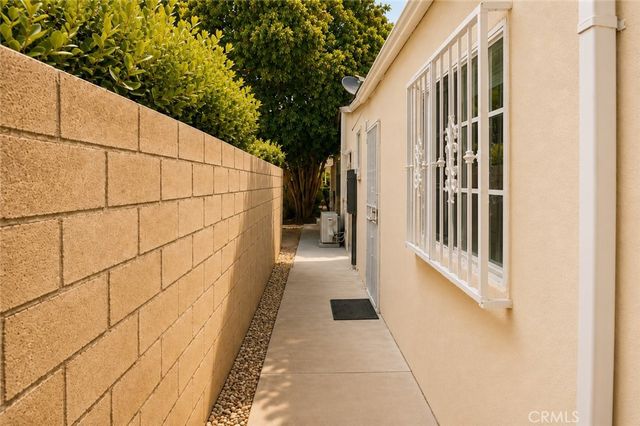 17144 Burton Street, Lake Balboa, CA 91406