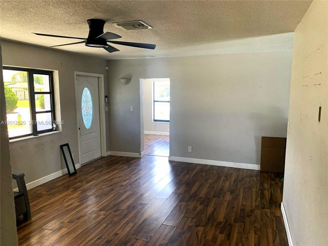 6133 NW 20th St, Margate, FL 33063
