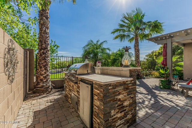 14561 W READE Avenue, Litchfield Park, AZ 85340