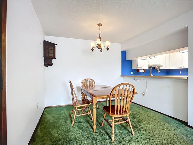 3279 BENEVA ROAD 102, Sarasota, FL 34232