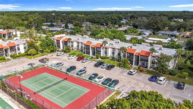 3279 BENEVA ROAD 102, Sarasota, FL 34232