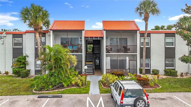 3279 BENEVA ROAD 102, Sarasota, FL 34232