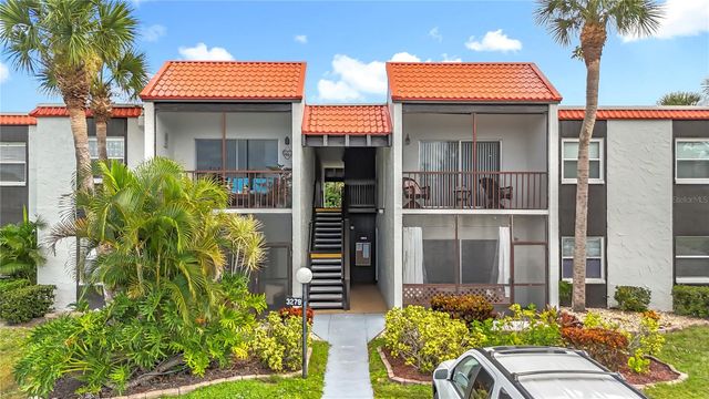 3279 BENEVA ROAD 102, Sarasota, FL 34232
