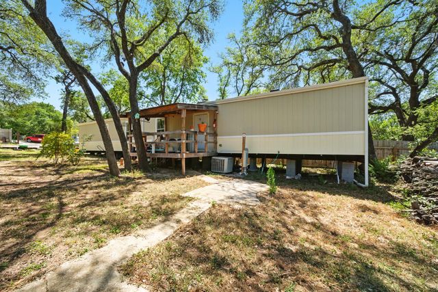 7802 Wynne LN B, Austin, TX 78745