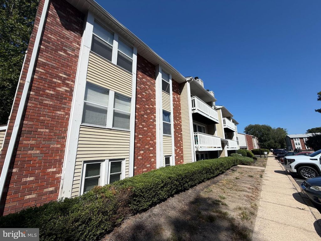 60 SWEETFERN CT, MARLTON, NJ 08053 — photo 2