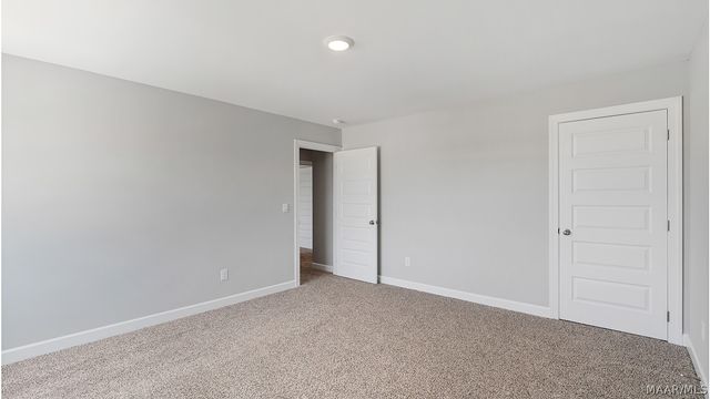 1009 Garden Lane, Prattville, AL 36066