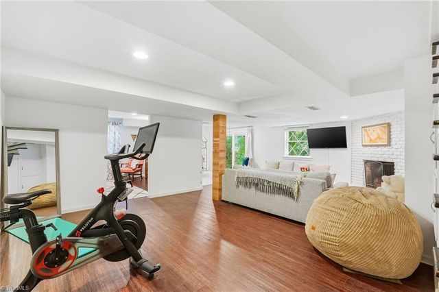 410 N Gordon Drive, Winston-salem, NC 27104