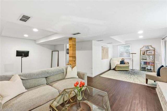 410 N Gordon Drive, Winston-salem, NC 27104