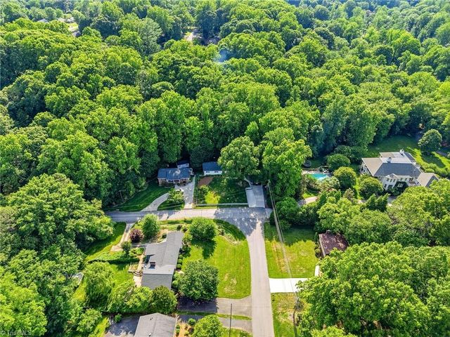 410 N Gordon Drive, Winston-salem, NC 27104