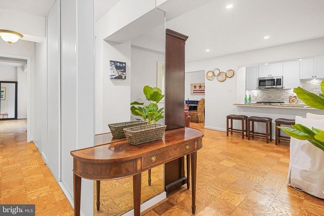 4201 CATHEDRAL AVE NW #503W, Washington, DC 20016