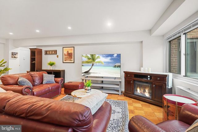 4201 CATHEDRAL AVE NW #503W, Washington, DC 20016