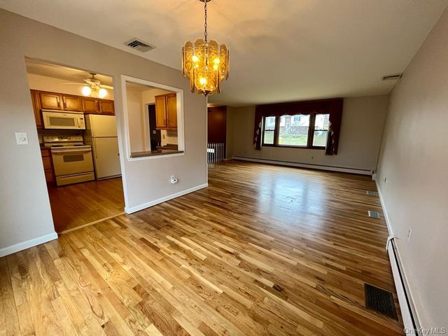 159 Barnes Road, Washingtonville, NY 10992