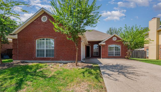 4925 Marcus Drive, Flower Mound, TX 75028