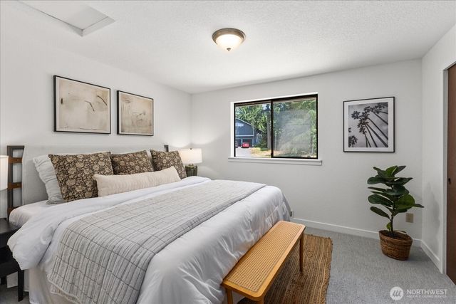 1511 N Lake Stickney Drive, Lynnwood, WA 98087