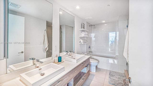 1300 S Miami Avenue 4306, Miami, FL 33130
