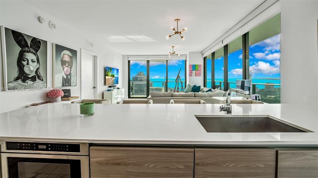 1300 S Miami Avenue 4306, Miami, FL 33130