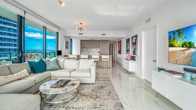 1300 S Miami Avenue 4306, Miami, FL 33130