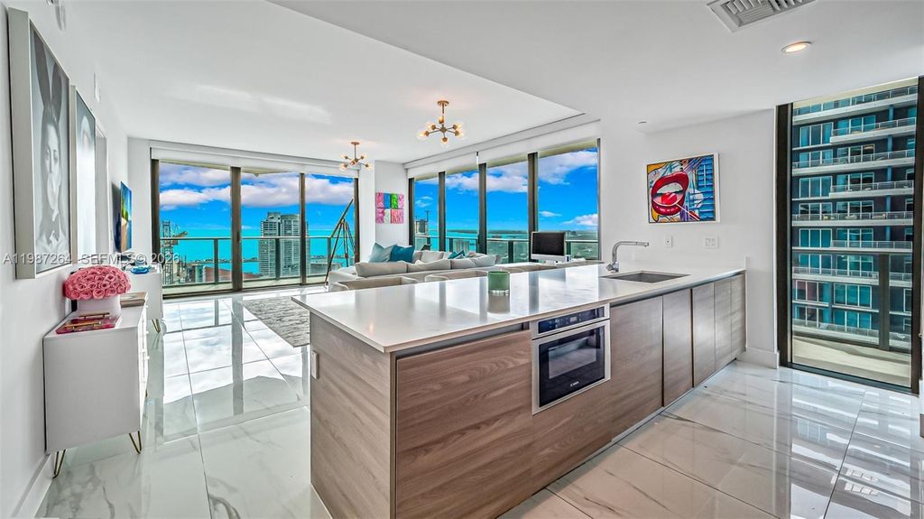 1300 S Miami Avenue 4306, Miami, FL 33130