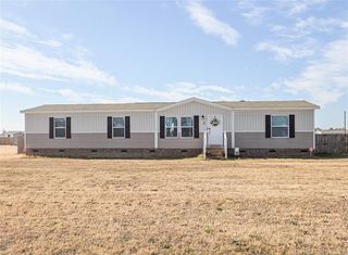 30 Bermuda Drive, St. Pauls, NC 28384