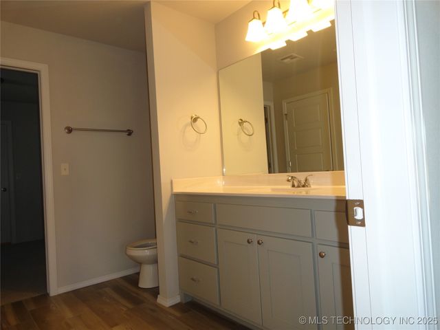 2001 E Tucson Place, Broken Arrow, OK 74011