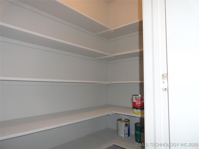 2001 E Tucson Place, Broken Arrow, OK 74011