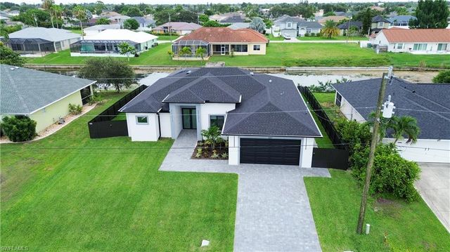 407 SE 16th ST, Cape Coral, FL 33990