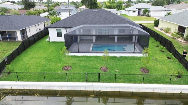 407 SE 16th ST, Cape Coral, FL 33990