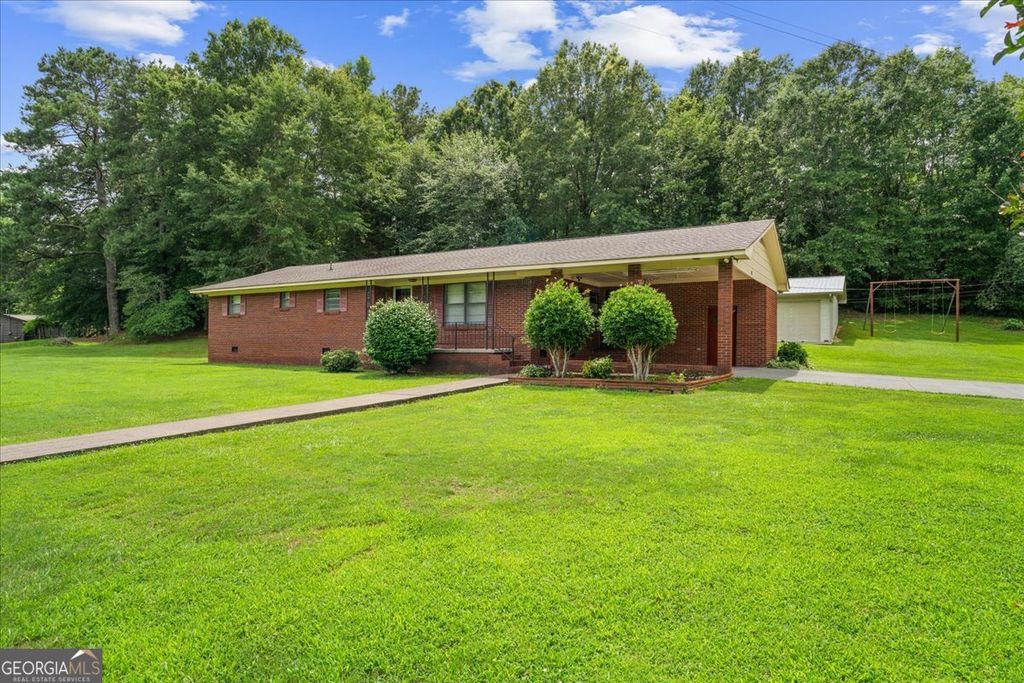 169 Echota Avenue, Calhoun, GA 30701