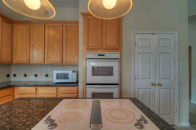 1110 Cheddar Ridge Drive, Spring, TX 77379