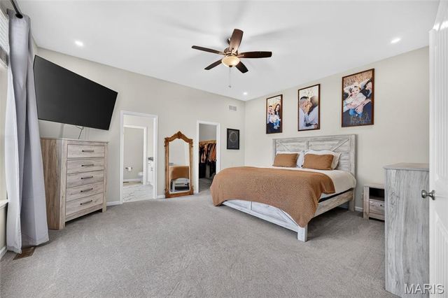 209 W Pine Creek Court, Wentzville, MO 63385