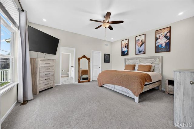 209 W Pine Creek Court, Wentzville, MO 63385