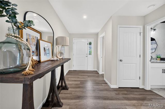 209 W Pine Creek Court, Wentzville, MO 63385