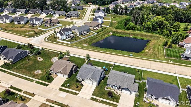 209 W Pine Creek Court, Wentzville, MO 63385