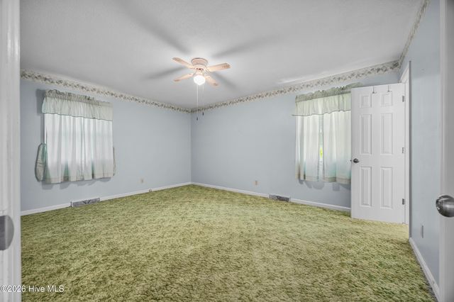 320 Ilex Drive, Wilmington, NC 28412