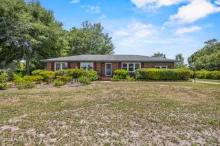 320 Ilex Drive, Wilmington, NC 28412