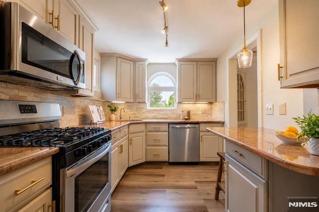 327 Chestnut Street, Nutley, NJ 07110