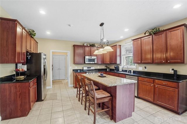5604 Oak View Drive, Hamilton Twp, OH 45039
