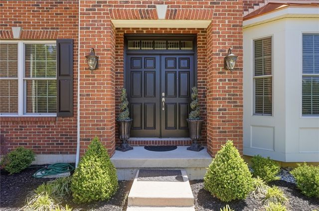 5604 Oak View Drive, Hamilton Twp, OH 45039